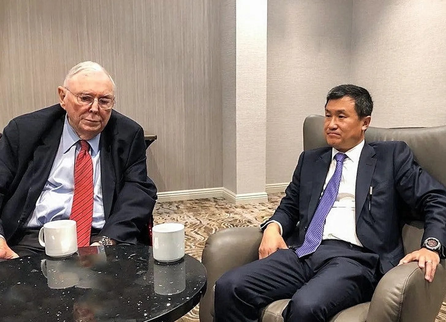 Why Charlie Munger Once Called Entrepreneur Li Lu As China S Warren Buffett