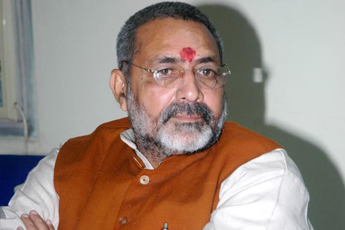 Giriraj Singh Gets The Backing Of Shiv Sena On Suggesting Mass