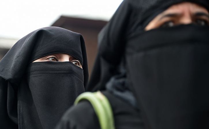 Ban On Burqas Niqabs In Public Places In The Netherlands Comes Into Effect
