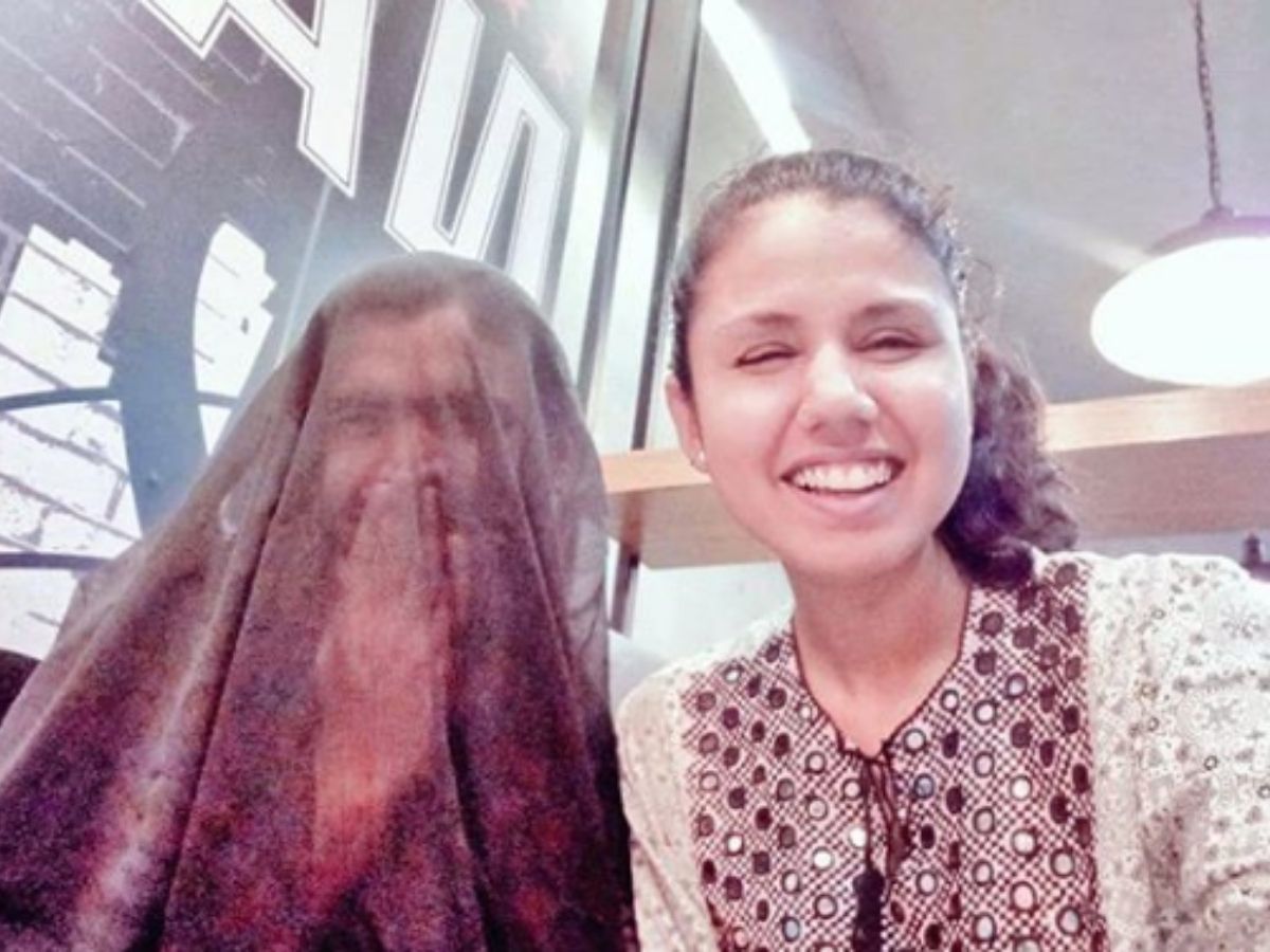 This Pakistani Couples Gender Role Reversal On A Date With Husband Is A Must Read picture