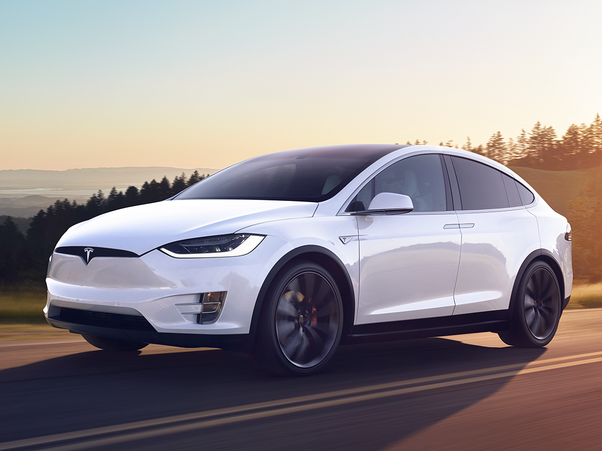 Tesla store extended range