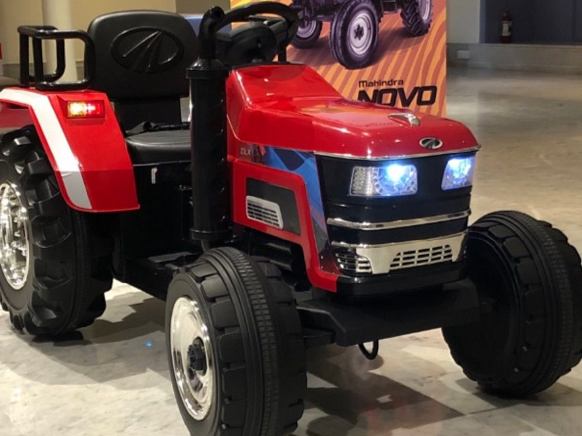 Mahindra tractor remote control outlet