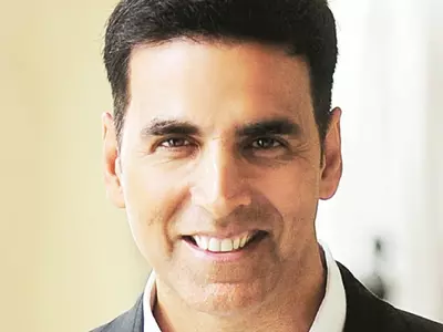 Akshay Kumar donates 2 crores for Assam floods, urges fans to not just tweet but do something.