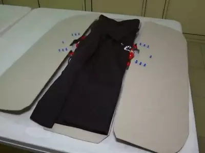 cloth folding robot