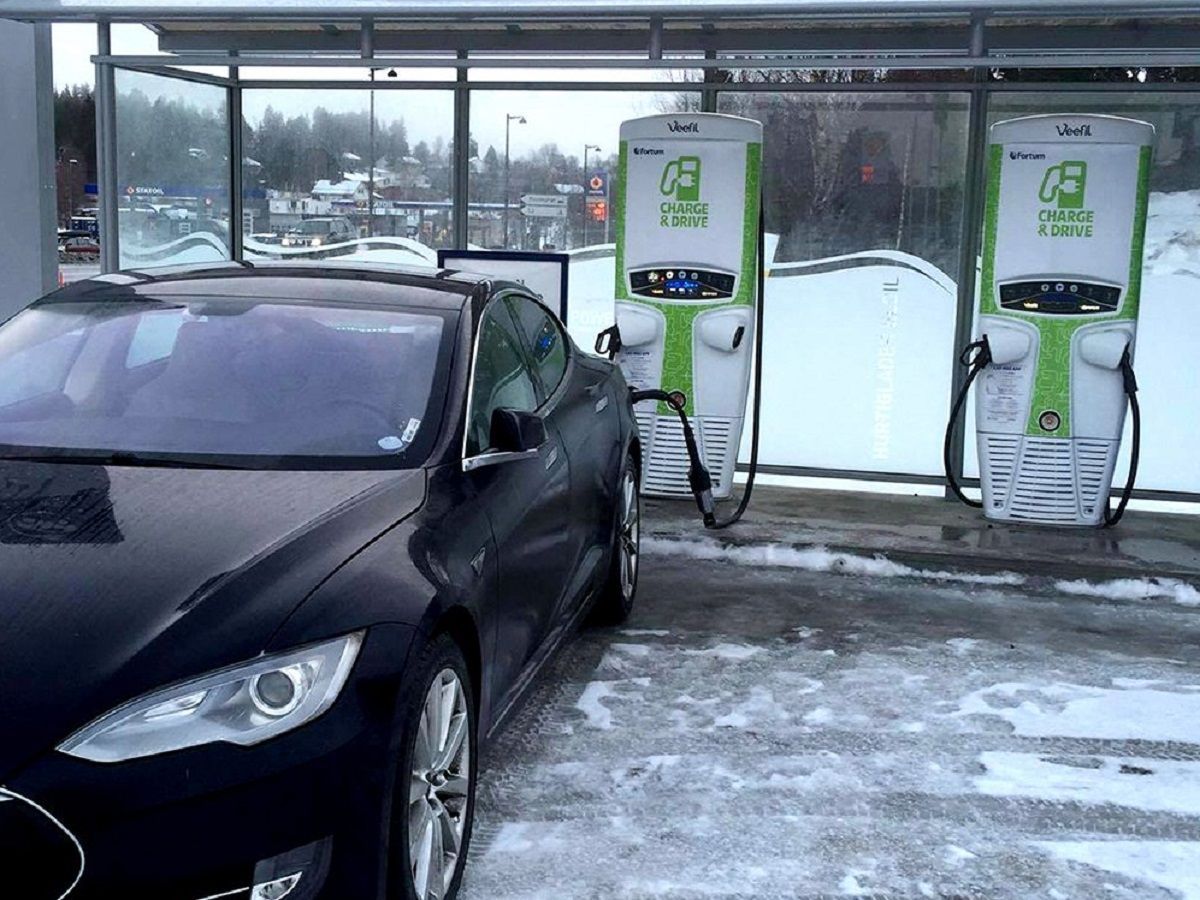 Tata fast charging station deals