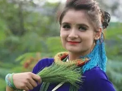 126 Hour Dance Nepali girl