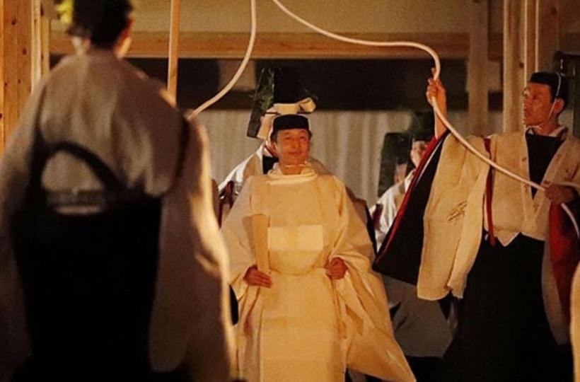 Japanese Emperor Naruhito has a dinner date with the sun goddess