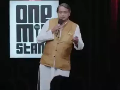 Shashi Tharoor 2