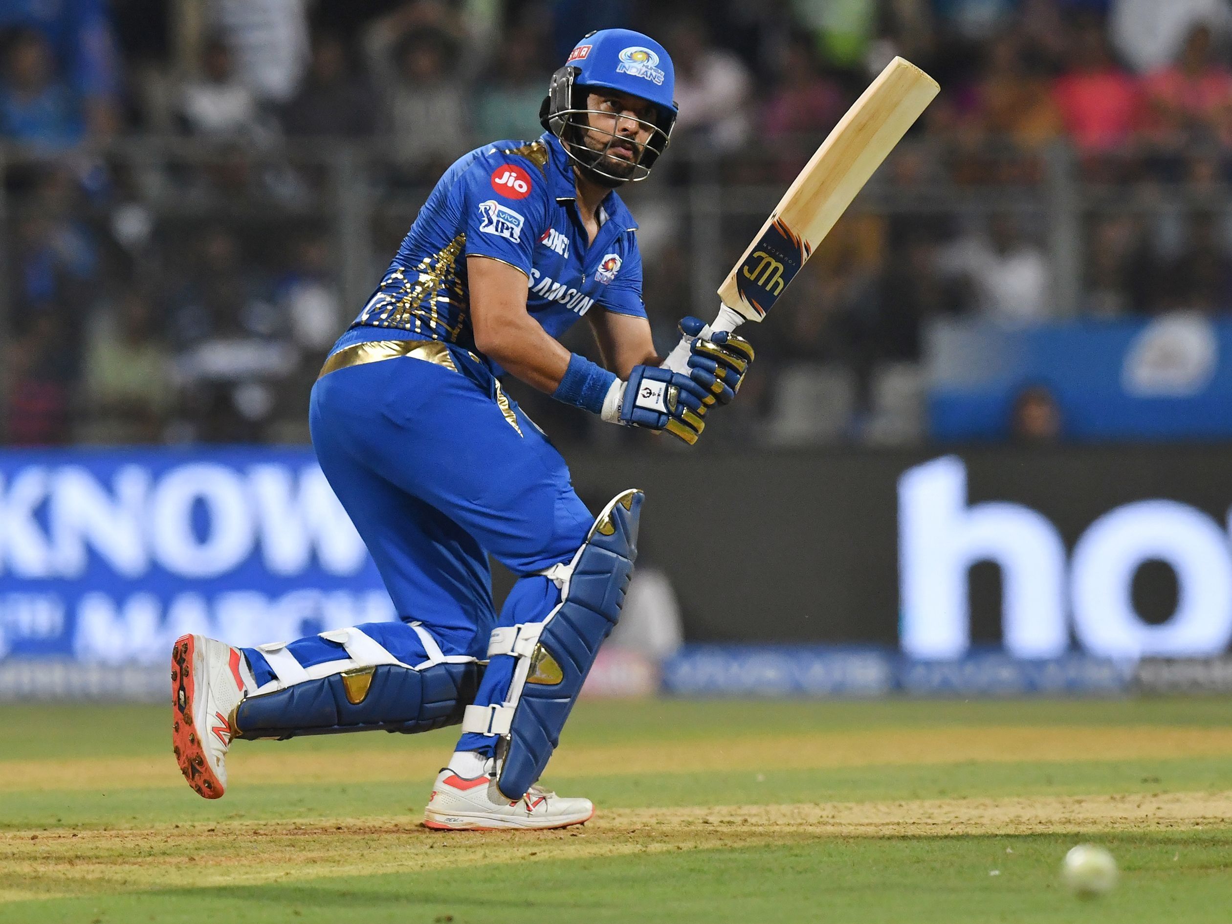Four-Time IPL Champions Mumbai Indians Retain Core Players, Release As Many  As 12 Including World Cup Winner Yuvraj Singh