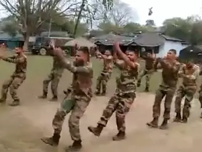 Garba Indian Army