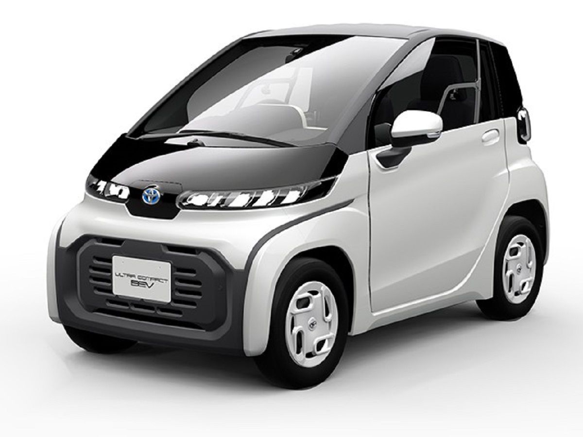 Electric small 2024 car price