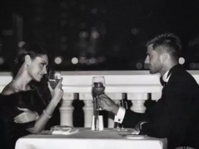 waiters give out advice for the perfect dinner date