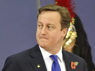 Cameron calls FIFA's poppy ban `outrageous'
