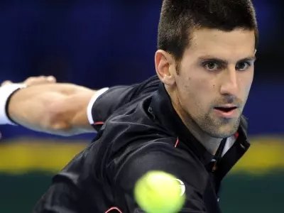 Swiss Indoors quarters: Djokovic beats Baghdatis
