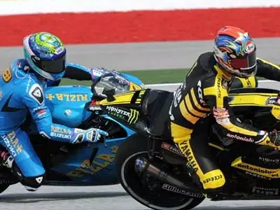 Motorcycling: Suzuki pulls out of MotoGP