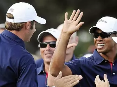 US takes control at Presidents Cup