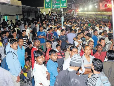 5000 NE people flee Bangalore