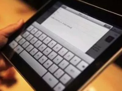 Apple to unveil mini iPad in October