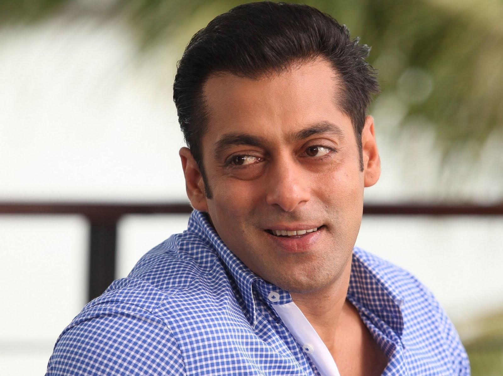 B'day Wishes for Salman on Twitter