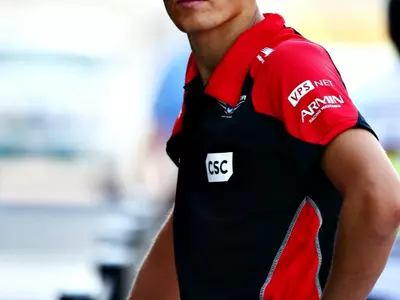 Max Chilton to race for Marussia F1 team