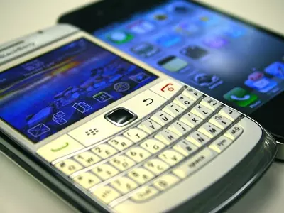 Halliburton Dumps BlackBerry for iPhone