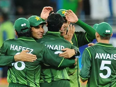 Misbah calls for patience on Pakistan team