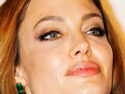 Angelina Jolie's film criticised in Serbia