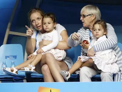 When Federer’s twins turned up to cheer for daddy