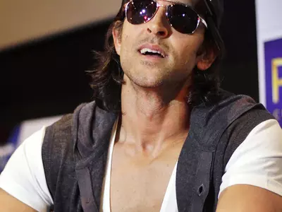 Hrithik Roshan pays Rs 20 lakh to trainer