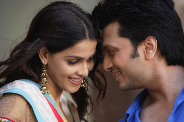 Revealed Riteish Genelias Love Story 9048