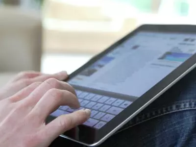 The tablet war: Google vs Apple vs Amazon?