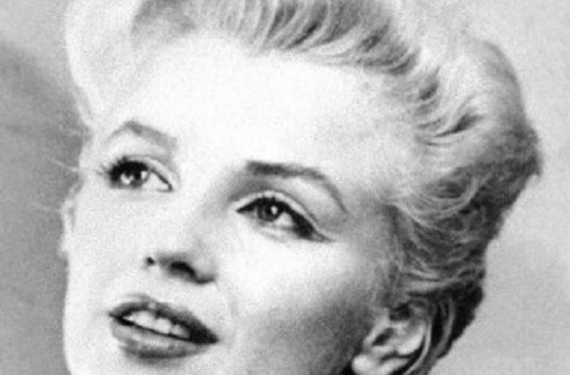 Marilyn Monroe talks about Chanel No.5