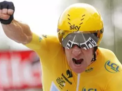 Bradley Wiggins wins Tour de France
