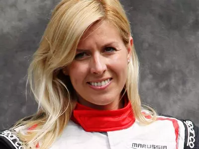 Female F1 test driver seriously injured in crash