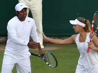 Paes-Vesnina reach semifinals of Wimbledon