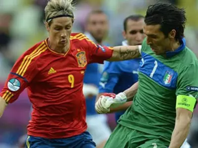 Euro: Spain held to 1-1 draw by Italy