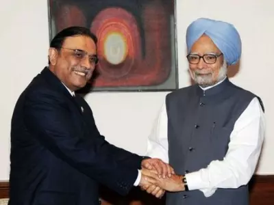 Manmohan Singh and Ali Zardari