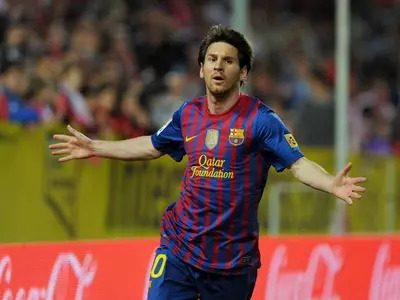 Barcelona says Messi 1 goal shy of club record