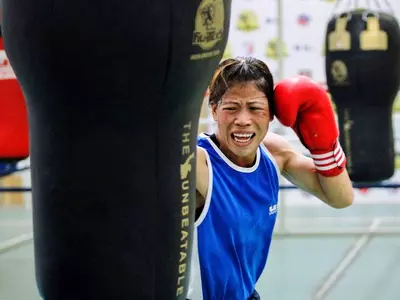 Mary Kom gives India perfect start