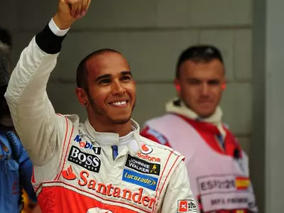 Hamilton bids to make it six of the best