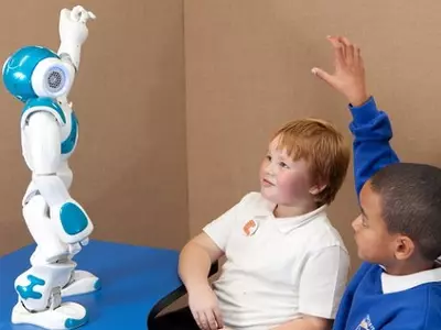 Dancing Robots Help Autistic Kids Learn