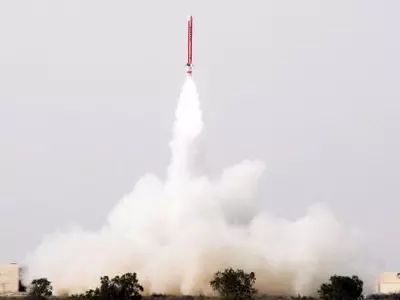 Pak Test-Fires N-capable Ballistic Missile