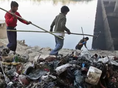 Is this a Rs12000 Crore Yamuna Cleanup Scam?