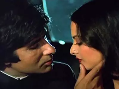 Rekha-Big B's Most Romantic Films
