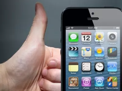 Consumer Reports Gives Apple Iphone 5 a Thumbs-Up