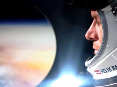 The news is official - Felix Baumgartner Breaks Skydive World Record at 128,000 Feet.