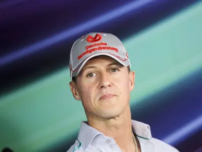 Michael Schumacher to retire from F1 again
