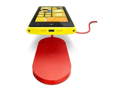 Nokia Lumia charging pad