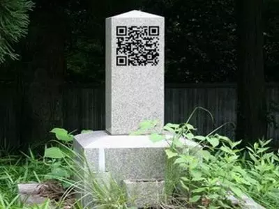 QR Code Cemetery Thumbnail