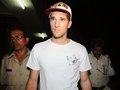 Wayne Parnell Surrenders To a Mumbai Court